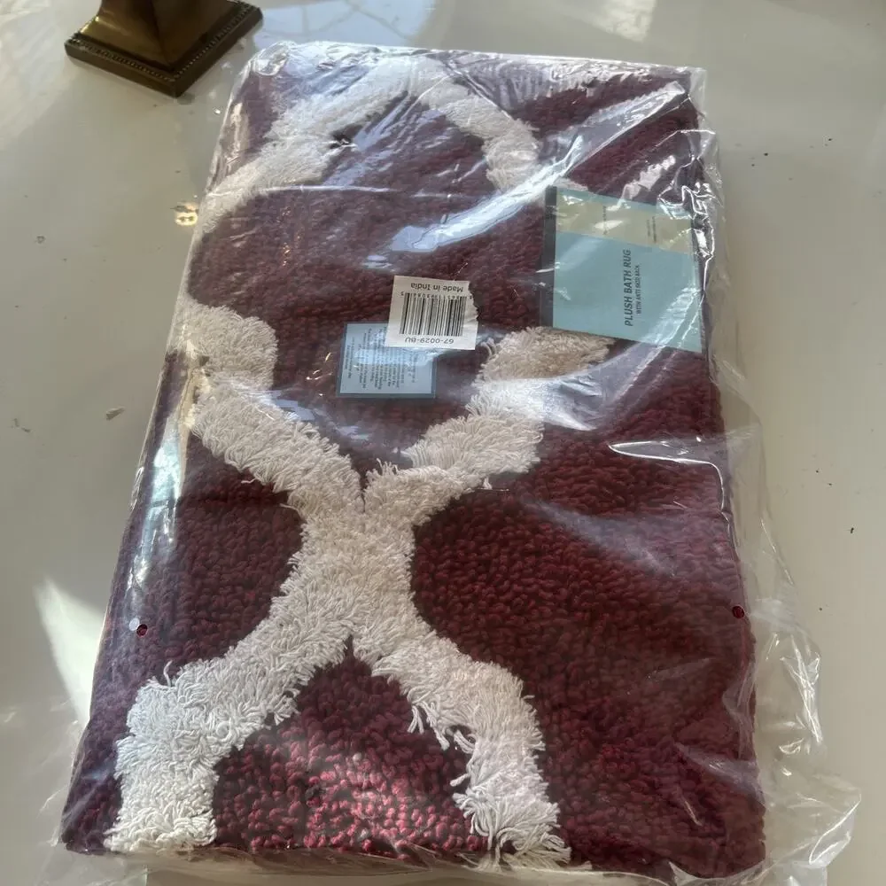 Bathroom Rug - 24 x 60 Inch Long Non Slip Bath Mat with Trellis Pattern Burgundy